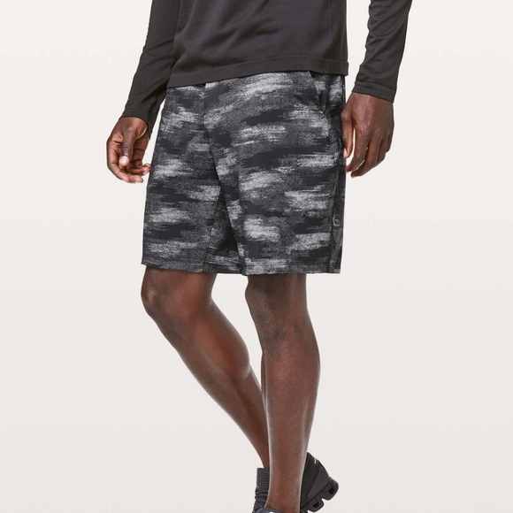 Lululemon Pace Breaker Short *9" UpdatedGlitch Camo Moon Blue Black Granite M - Picture 1 of 9